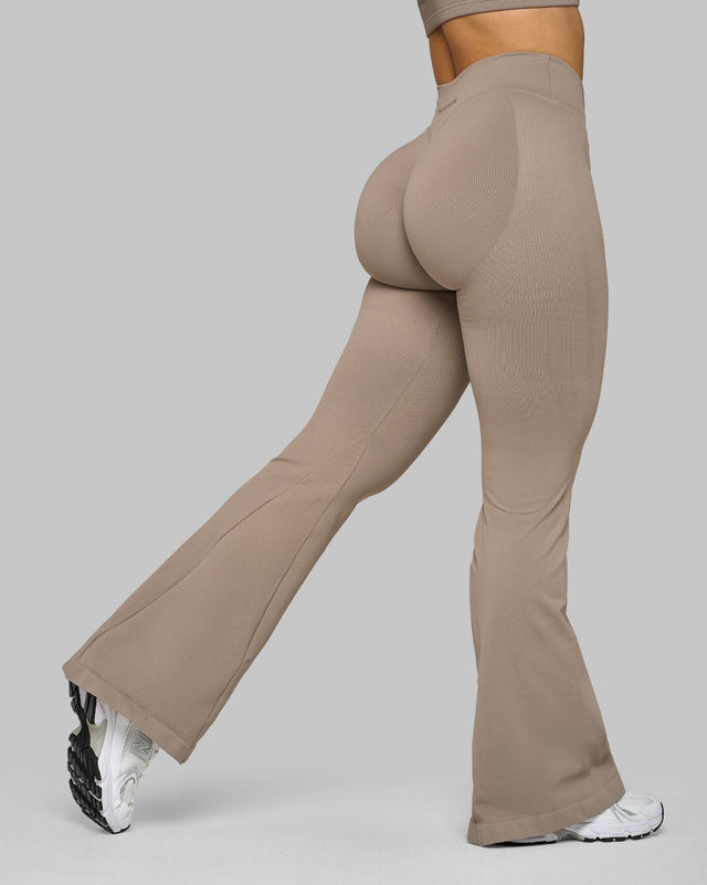 CORE IMPACT V-Waist Flared Leggings Latte
