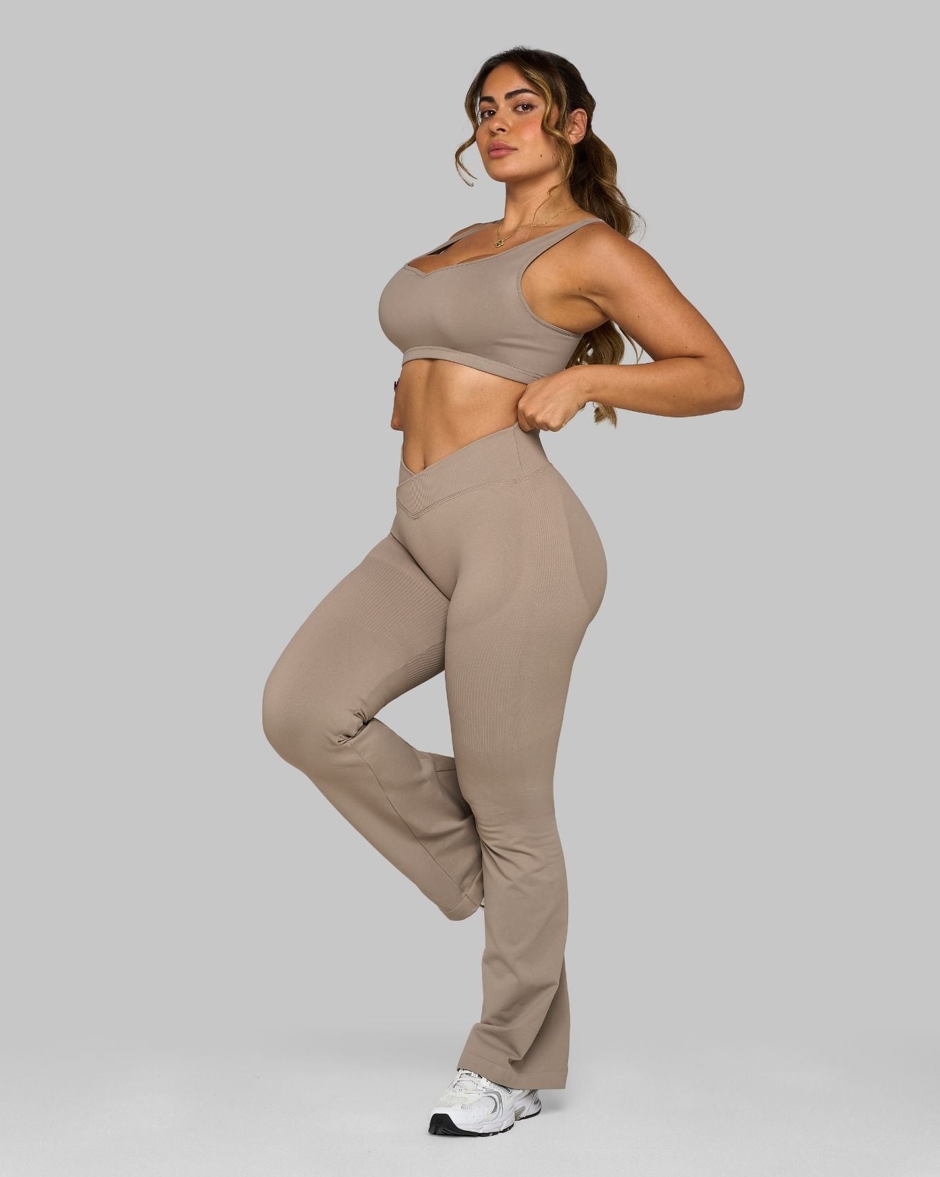 CORE IMPACT V-Waist Flared Leggings Latte